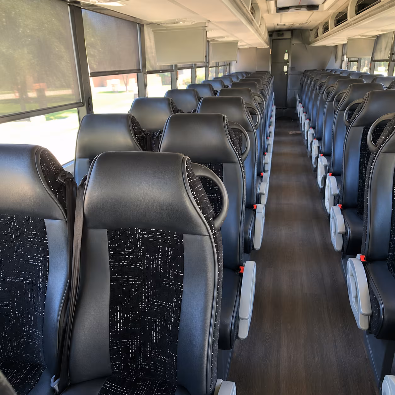 northwest arkansas national airport xna charter bus rentals and shuttle service