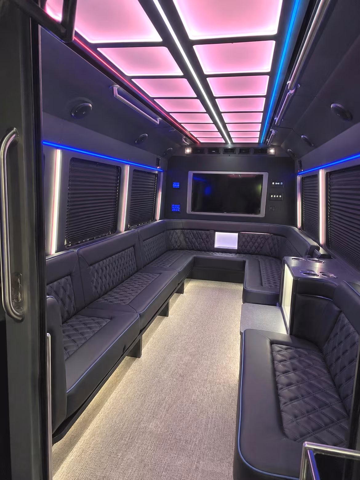 party buses for george s majestic lounge and fayetteville club shows