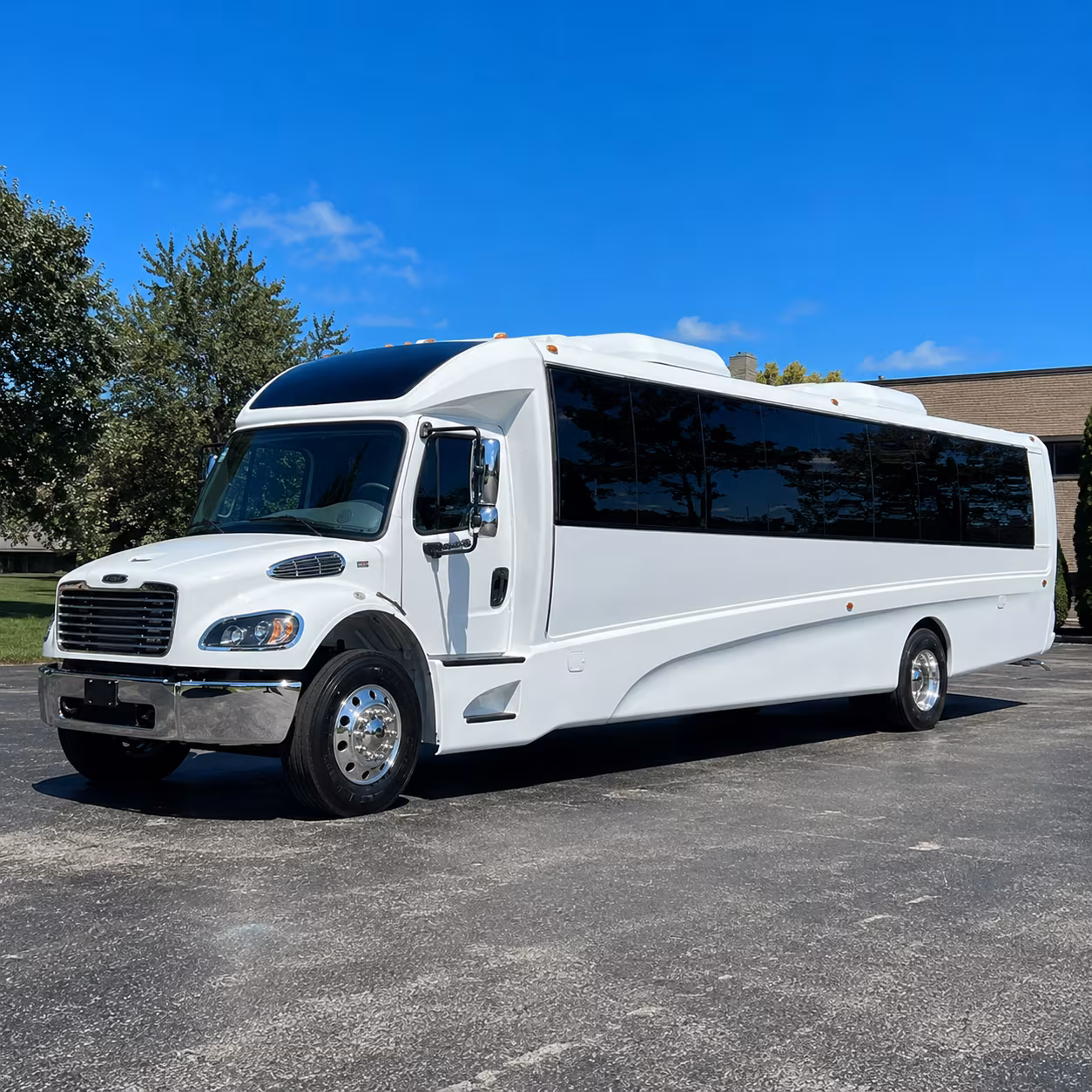 springdale 18 passenger minibus